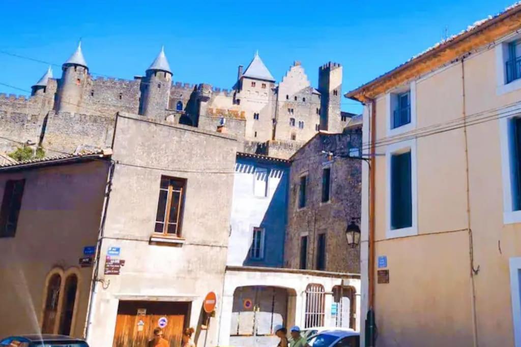 Appartement Chaleureux Au Pied De La Cite Avec Parking Carcassonne Luaran gambar